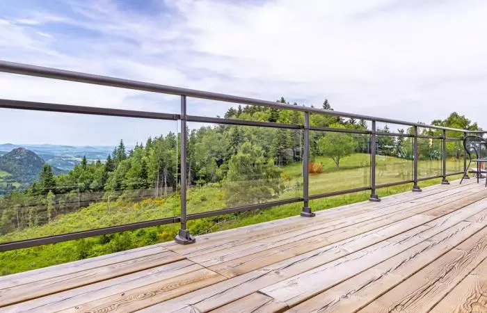 Installer un garde-corps sur mesure
